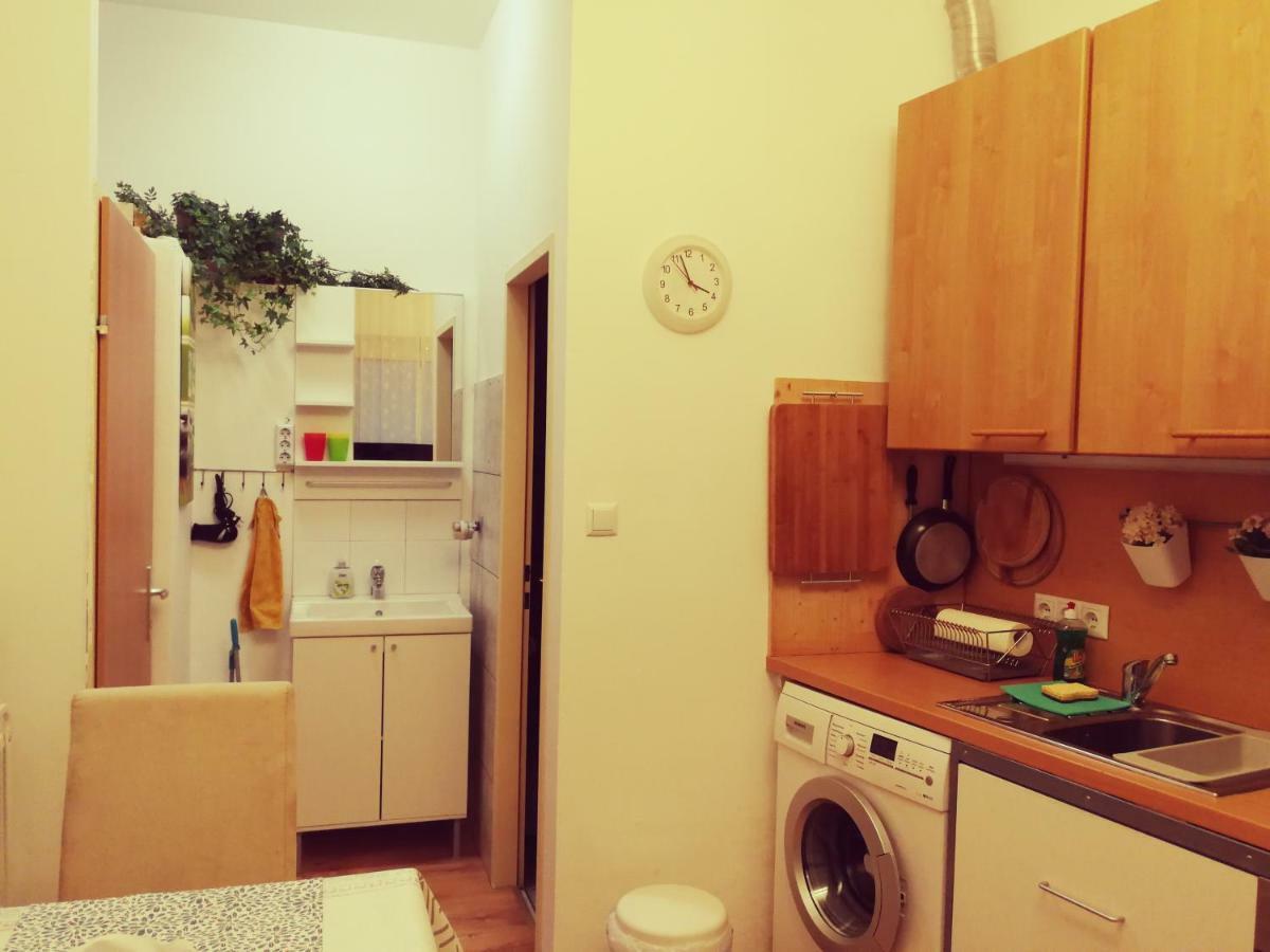 Jungle Apartment Vienna Self Check-In Εξωτερικό φωτογραφία